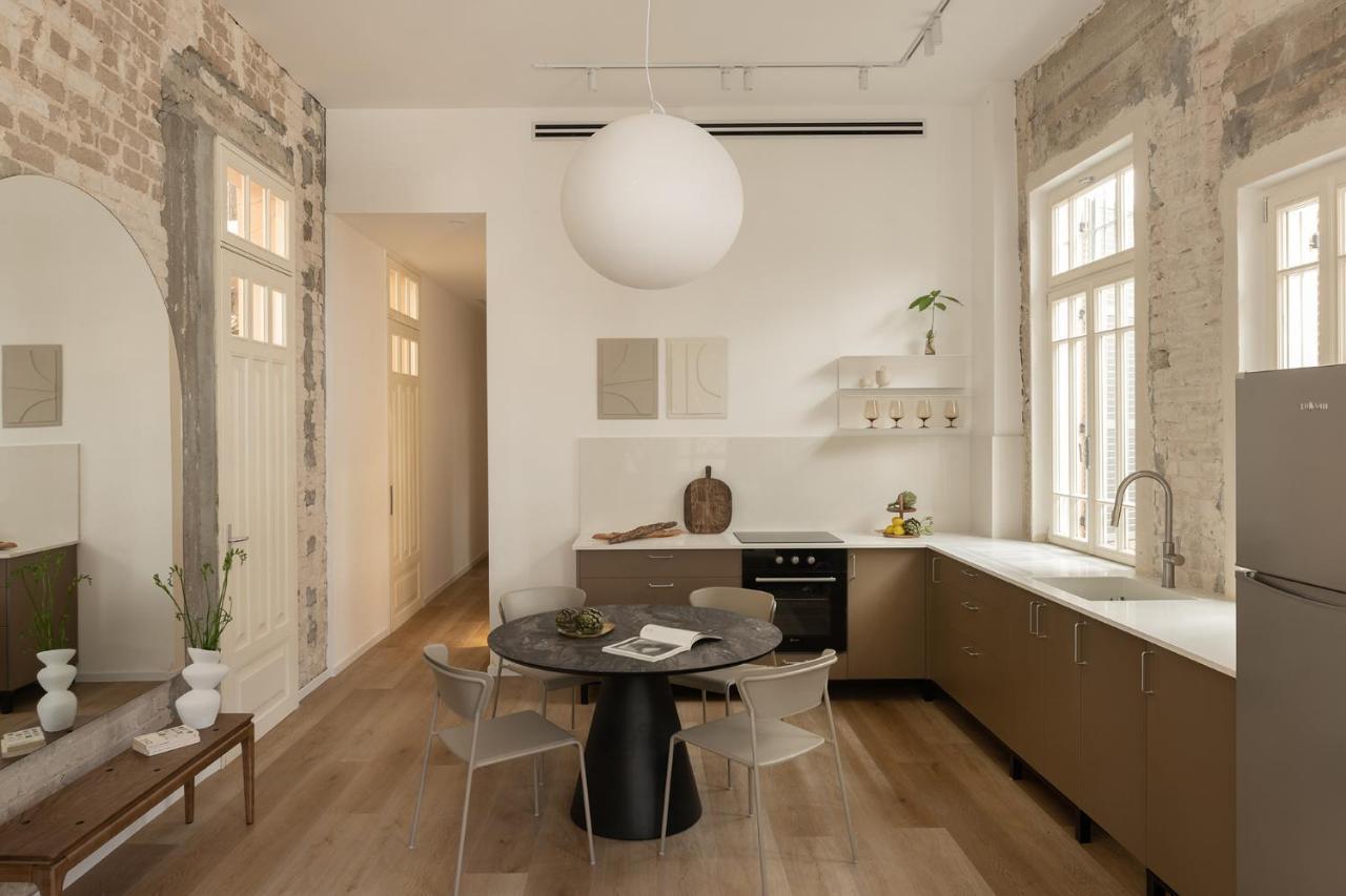 Mr. Carmel - By Tlv2Go Apartment Тел Авив Екстериор снимка