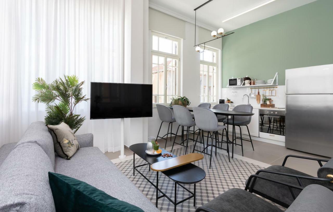 Mr. Carmel - By Tlv2Go Apartment Тел Авив Екстериор снимка