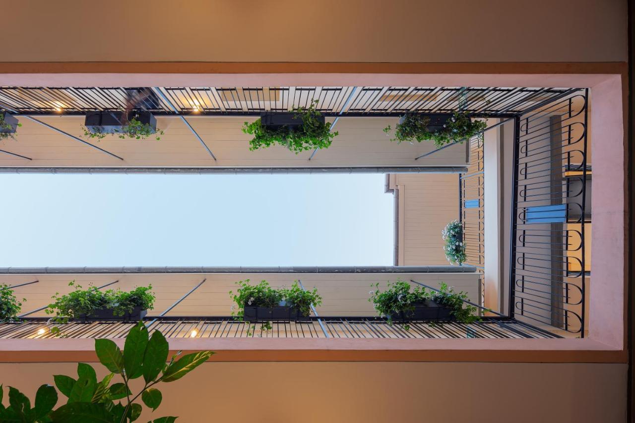 Mr. Carmel - By Tlv2Go Apartment Тел Авив Екстериор снимка